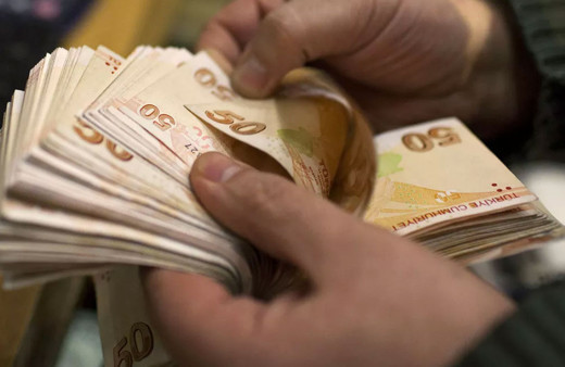 Asgari ücreti bilen astrolog Kassandra emekli ve memurların zammını açıkladı