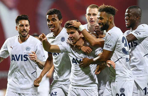 Ferdi Kadıoğlu milli takım tercihini yaptı Fenerbahçe kulübü resmen açıkladı