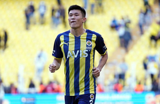 Fenerbahçe'nin başarılı savunma oyuncusu Kim Min-Jae'ye İtalyan ekibi talip oldu