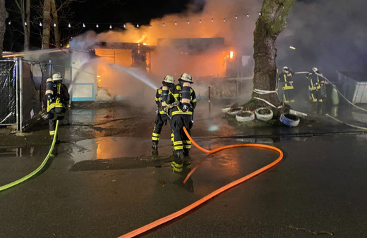 Almanya'da Türk'e ait büfe kundaklandı