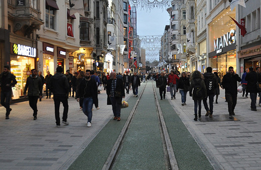 Koronavirüsün (COVİD-19) sonu için tarih belli oldu! Normal hayata çok az kaldı