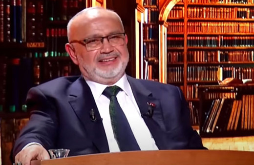 Şevki Yılmaz çarpıttılar diyor! İşte hazinedeki dolar ve altını hırsızlara bırakmayın videosu