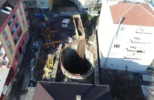 Sancaktepe’de yapımı durdurulan metronun tünelleri molozla kapatılıyor