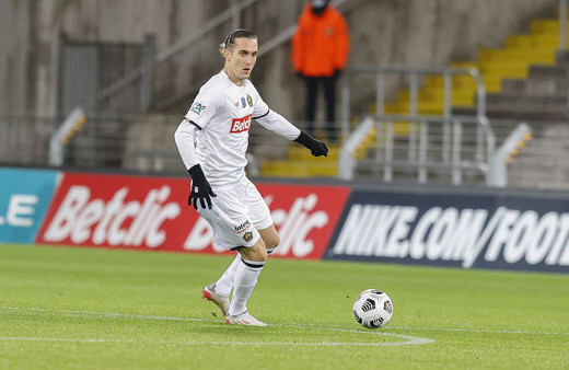 Fransa Kupası'nda Lens Lille'i penaltılarda yendi Yusuf Yazıcı 90+4 dakika oyunda kaldı