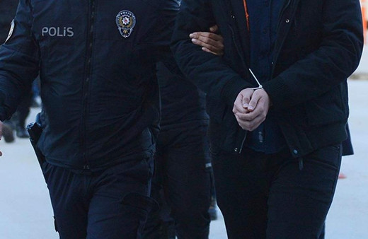 Terör örgütü PKK mensubu 3 kişi güvenlik güçlerine teslim oldu