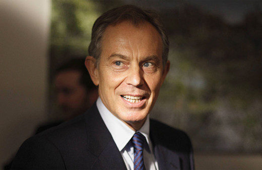 Tony Blair'e şövalyelik unvanı verildi ortalık karıştı imza sayısı 750 bini geçti