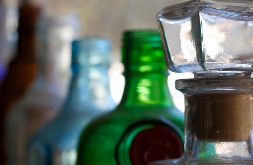 Uzmanlardan içki şişelerine 'kanser uyarısı' konulması teklifi