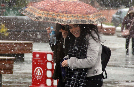 İstanbul için meteoroloji ve AFAD'dan üst üste uyarı yapılıyor! Çarşamba günü kar geliyor 14 ile sarı kod uyarısı