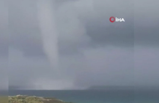 3 gündür devam eden sağanak sonrası hortum paniği