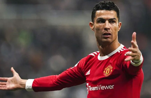 Cristiano Ronaldo futbolu bırakacağı tarihi açıkladı herkes 'yok artık' dedi