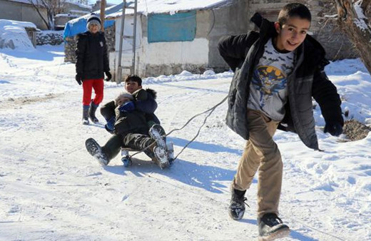 Yoğun kar yağışı nedeniyle 9 ilde kar tatili