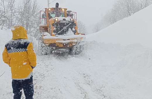 Hakkari Şemdinli'de rahatsızlanan hasta için seferberlik