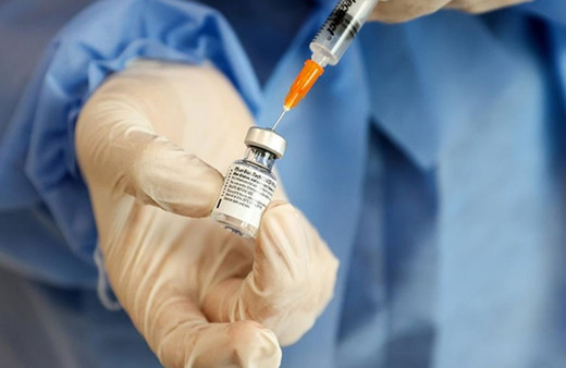 Skandal! Aynı şırıngayla 30 öğrenciye Kovid-19 aşısı yapıldı