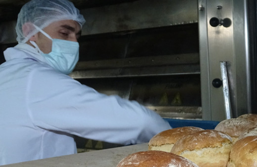 Kapı kapı ücretsiz dağıtıyorlar! Bursa'da 630 yıllık geleneğini yaşatıyorlar