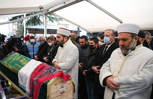 Kartal'da öldürülen Ömür hemşireye son veda