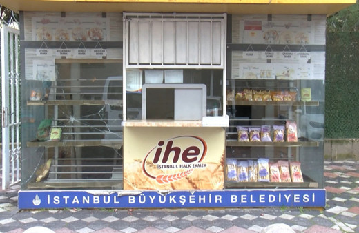 Zeytinburnu'nda halk ekmek büfesine saldırı: Fırıncılar aç mı kalacak?