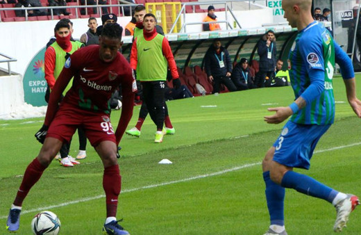 Atakaş Hatayspor-Çaykur Rizespor maçında puanlar paylaşıldı