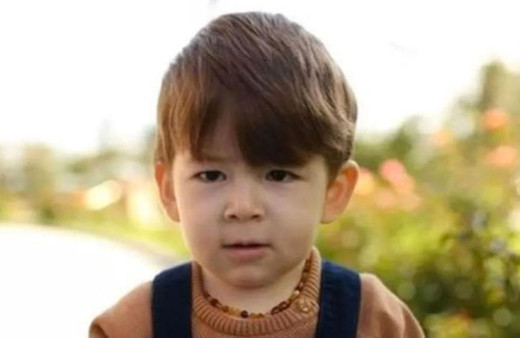 Soluk borusuna fındık kaçan çocuk kurtarılamadı 6 yıllık evli çiftin tek çocuğuydu