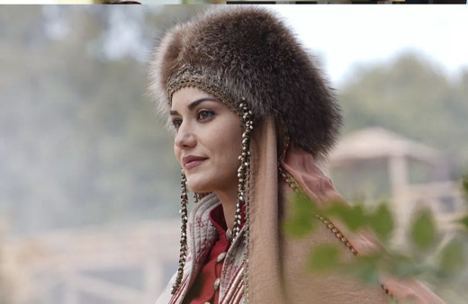 Akça Hatun kimin kızı babası kimdir? Tarihte Akça Hatun babası Hasan nasıl öldü?