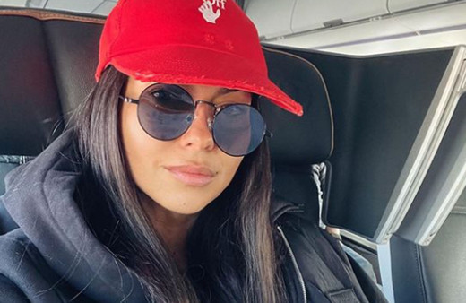 Dünya starı Inna İstanbul'daki kar yağışından dolayı Çorlu'da mahsur kaldı