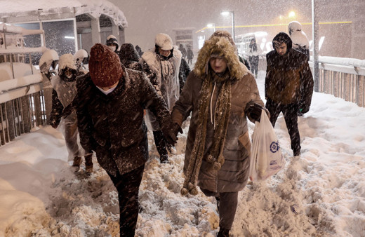 Fragman bitti, gerçek kış başlıyor! Yeni yoğun kar yağışı uyarısı İstanbul başta!