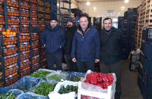 Kar yağdı market pazar karıştı TIR'lar giremedi fiyatlar uçtu