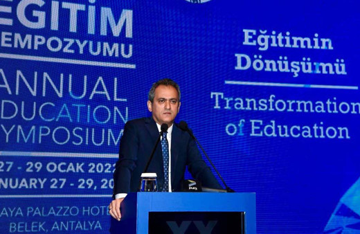 Milli Eğitim Bakanı Mahmut Özer'den Yarıyıl tatili uzayacak mı sorusuna tepkili cevap