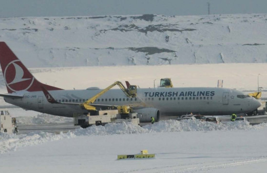 İstanbul Havalimanı'nda üçüncü pistle beraber tüm pistler uçuşa açıldı
