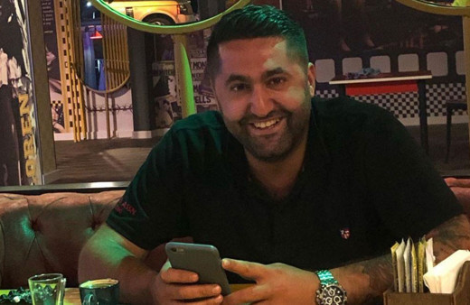 Balkon demirini keserken dördüncü kattan düşerek hayatını kaybetti