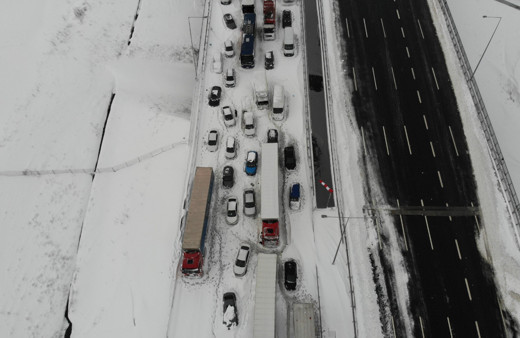Kuzey Marmara Otoyolu geçiş ücreti için karar! Karda kalanların ücreti iade ediliyor