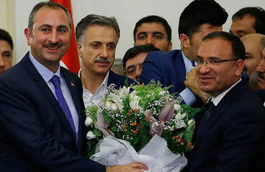 Abdülhamit Gül kulisi! Kabinede 3 bakan daha gidecek yerine eski bakanlar gelecek
