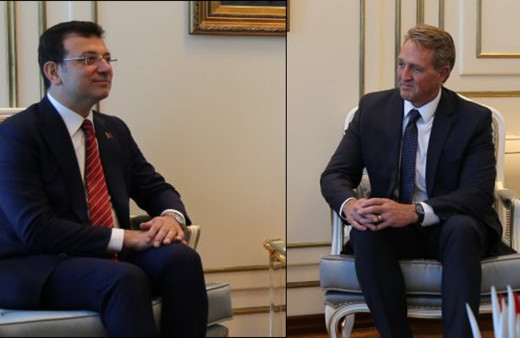 Ekrem İmamoğlu'nun İngilizcesi ABD Büyükelçisi'ni güldürdü! Sohbetten alakasız yanıtı olay oldu