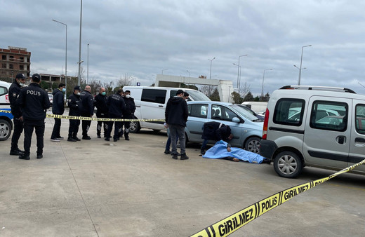 Hastane otoparkında ceset şoku!