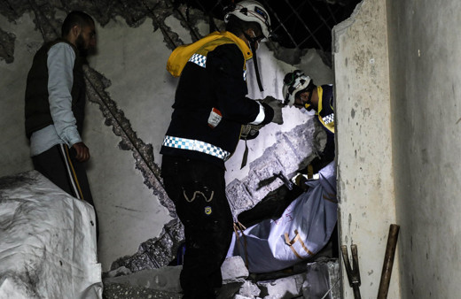 ABD askerlerinin İdlib'de düzenlediği operasyonda 9 kişi öldü enkaza dönen ev görüntülendi