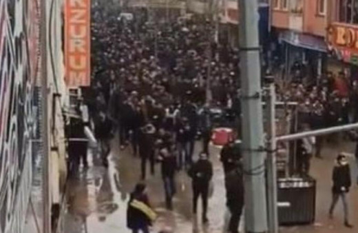 Ağrı Doğubeyazıt'ta elektrik faturası eylemi sonrası AK Parti'de istifa! Görevi bıraktığını duyurdu