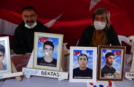 Diyarbakır'da yüreği yanık baba 'öyle bir şey yok' deyip evladına seslendi: Biz ipucu bulamadık