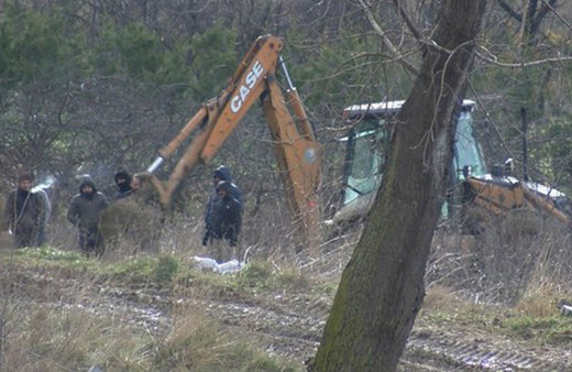 İstanbul Büyükçekmece'deki gizemli kazıdan dehşet çıktı! Baybaşin Ailesi diri diri kepçeyle gömmüş