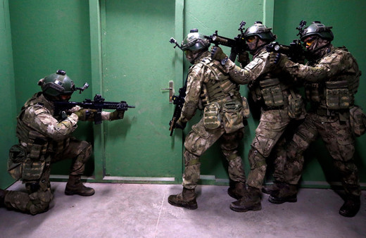 Teröristlerin korkulu rüyası komandolar zorlu eğitimlerle operasyonlara hazırlanıyor