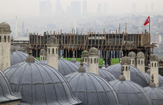 Süleymaniye Camii'nin silüetini bozan inşaat için İlim Yayma Vakfı'ndan flaş açıklama