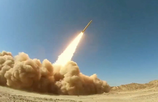 İran'dan gövde gösterisi! Yeni balistik füzesi Hayberşeken’i tanıttılar