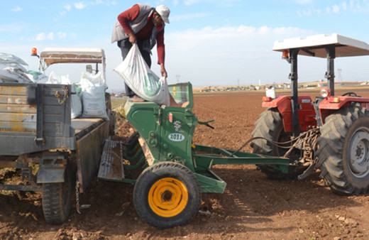 Çiftçiye müjde geldi! 14 Şubat'tan itibaren gübreye kallavi indirim! 9 bin liradan 6 bin liraya inecek