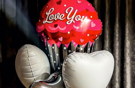 Ünlülerin 14 Şubat Sevgililer Günü paylaşımları... Aşka geldiler destan yazdılar...