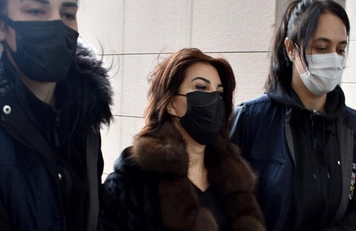 Sedef Kabaş tahliye edildi! Cumhurbaşkanına hakaret suçlamasıyla tutuklanmıştı