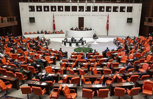 TBMM'de İYİ Parti'nin motorlu kurye sorunları önergesi kabul edilmedi