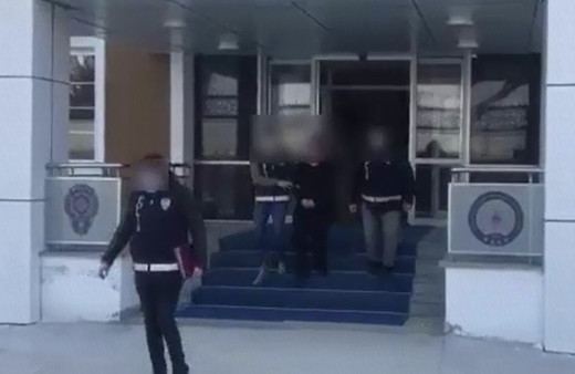 Van'da 2,5 yaşındaki çocuğa şiddet uygulayan anne ve erkek arkadaşı tutuklandı