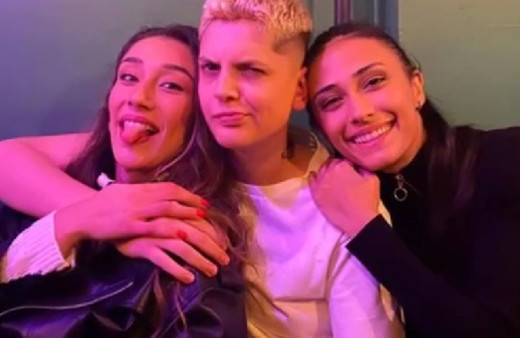 Ebrar Karakurt sevince boğuldu! Sadakatsiz'in Aras'ı Berkay Ateş ve Milli Voleybolcu Simge Şebnem Aköz'ün aşk pozu