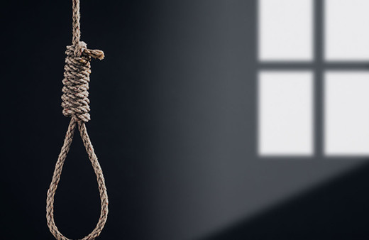 İran'da affedildiğini duyan idam mahkumu kalp krizinden öldü