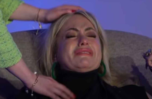 Yok artık ekranda Yeliz Yeşilmen'i hipnoza soktular: Gerdek gecesi yaşamadım!