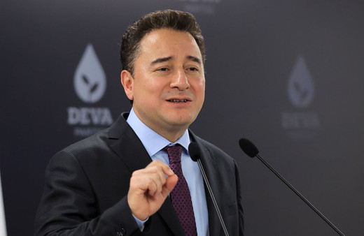 Ali Babacan'dan Rusya-Ukrayna krizine ilişkin hükümete çağrı: Derhal önlem alın