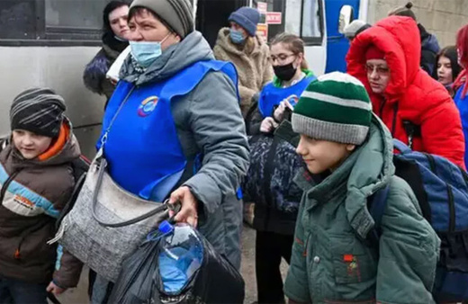 Ukrayna'da OHAL ilen edildi! Çocukları okula kıyafetlerine kan grubu yazarak yolluyorlar
